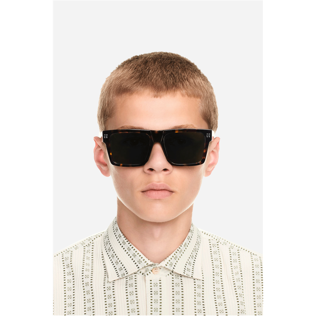 Off-White  OERI109S 6055